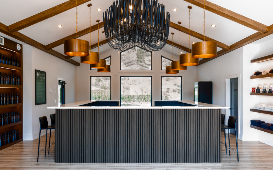 <who>Vasanti Estate Winery