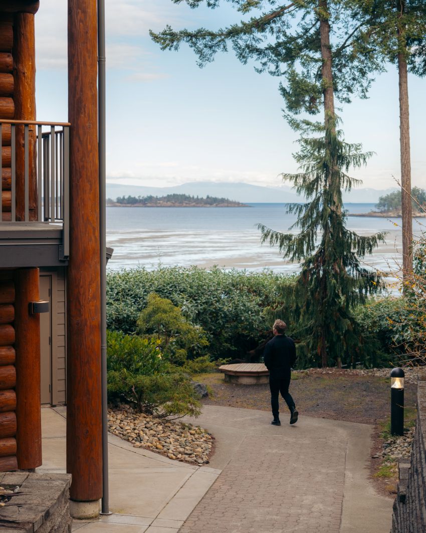 <who>Photo Credit: Tigh-Na-Mara Seaside Spa Resort</who>