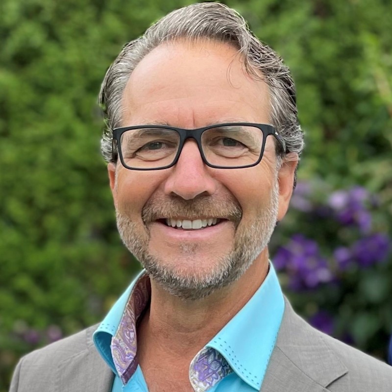 <who>Photo credit: Linkedin</who>David works in leadership development with The Executive Committee and has his own writing, speaking and training business called Wholehearted Leaders.