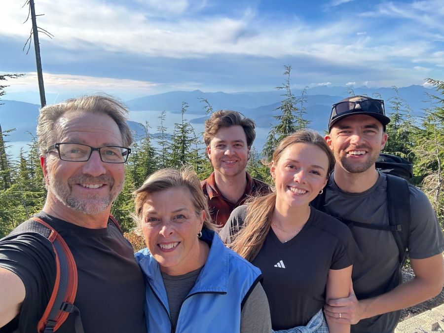 <who>Photo credit: Contributed</who>From left, David MacLean, his wife, Anne, his son, Benjamin, his daughter-in-law, Christina, and his son, David.