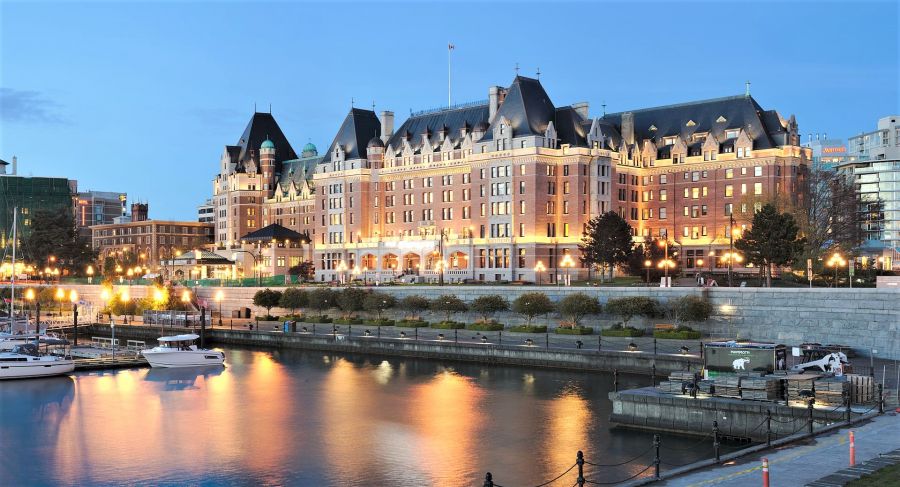 </who>Ingrid Jarrett's storied career in hospitality included stints at the Fairmont Empress Hotel in Victoria, above, and The Royal in Kelowna, below.