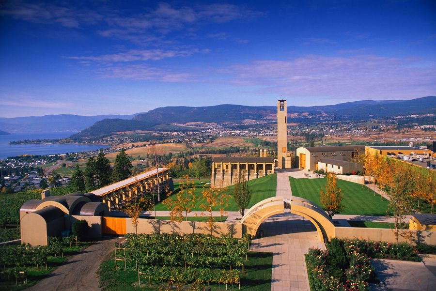 </who>The grounds, architecture and view at Mission Hill are all stunning.