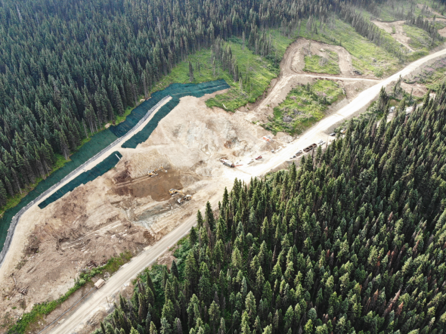 <who> Photo credit: Osisko Development </who> The project.