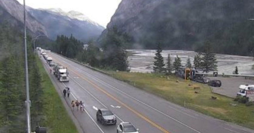 <who> Photo Credit: DriveBC </who> Hwy 1 at Field Access Road, about 16 km west of BC/Alberta border, looking northeast.