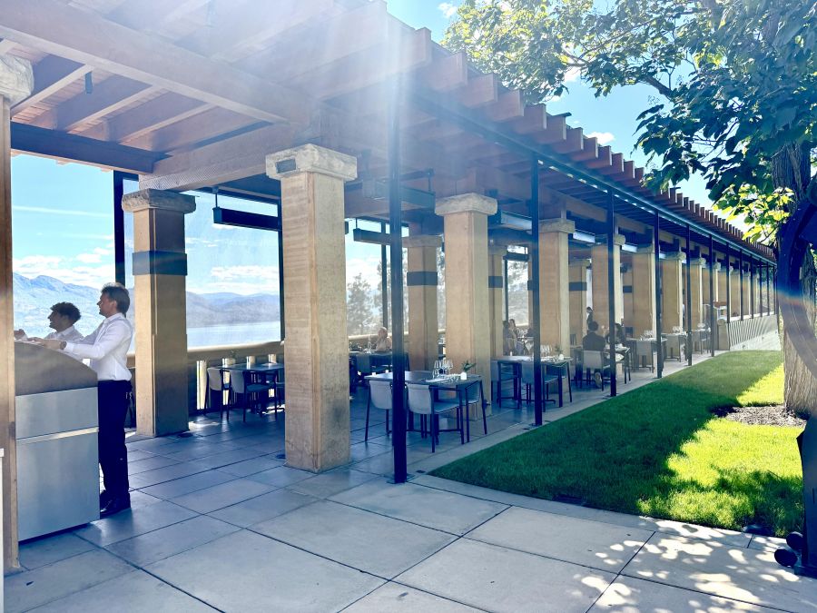 </who>The al fresco Terrace restaurant is designed to resemble a pillared and high-ceilinged gallery.