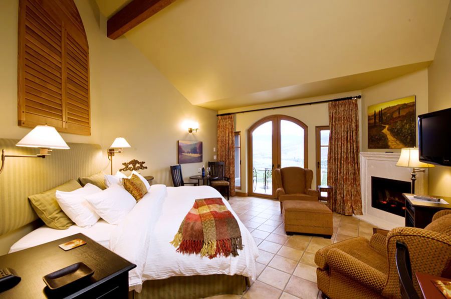 <who>Photo credit: Hester Creek Estate Winery</who>Hester Creek has six on-site villas available for overnights through the end of November.