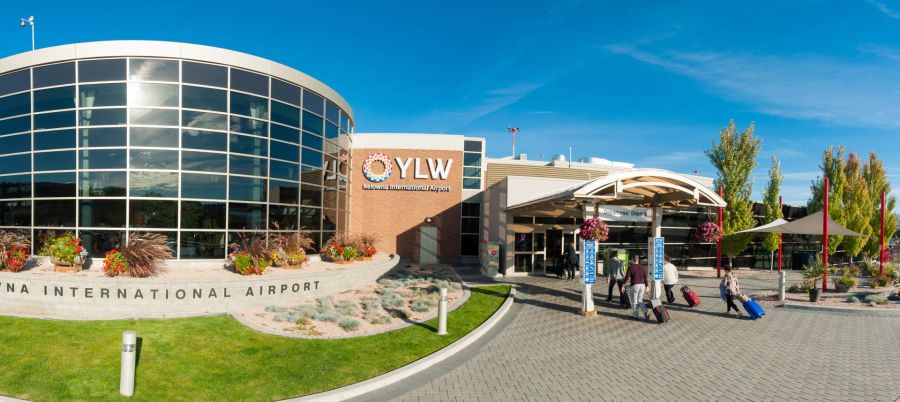 </who>Behind those huge windows in the terminal is where the new Ellison Field Taphouse will be.