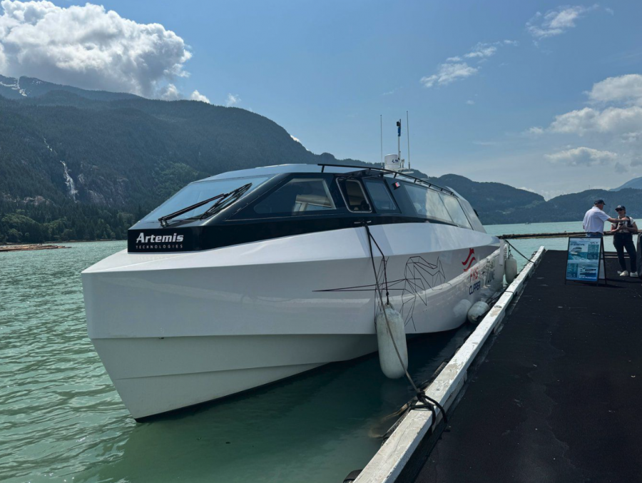 <who> Photo credit: Ina Pace </who> The Artemis EF-12 Escape.