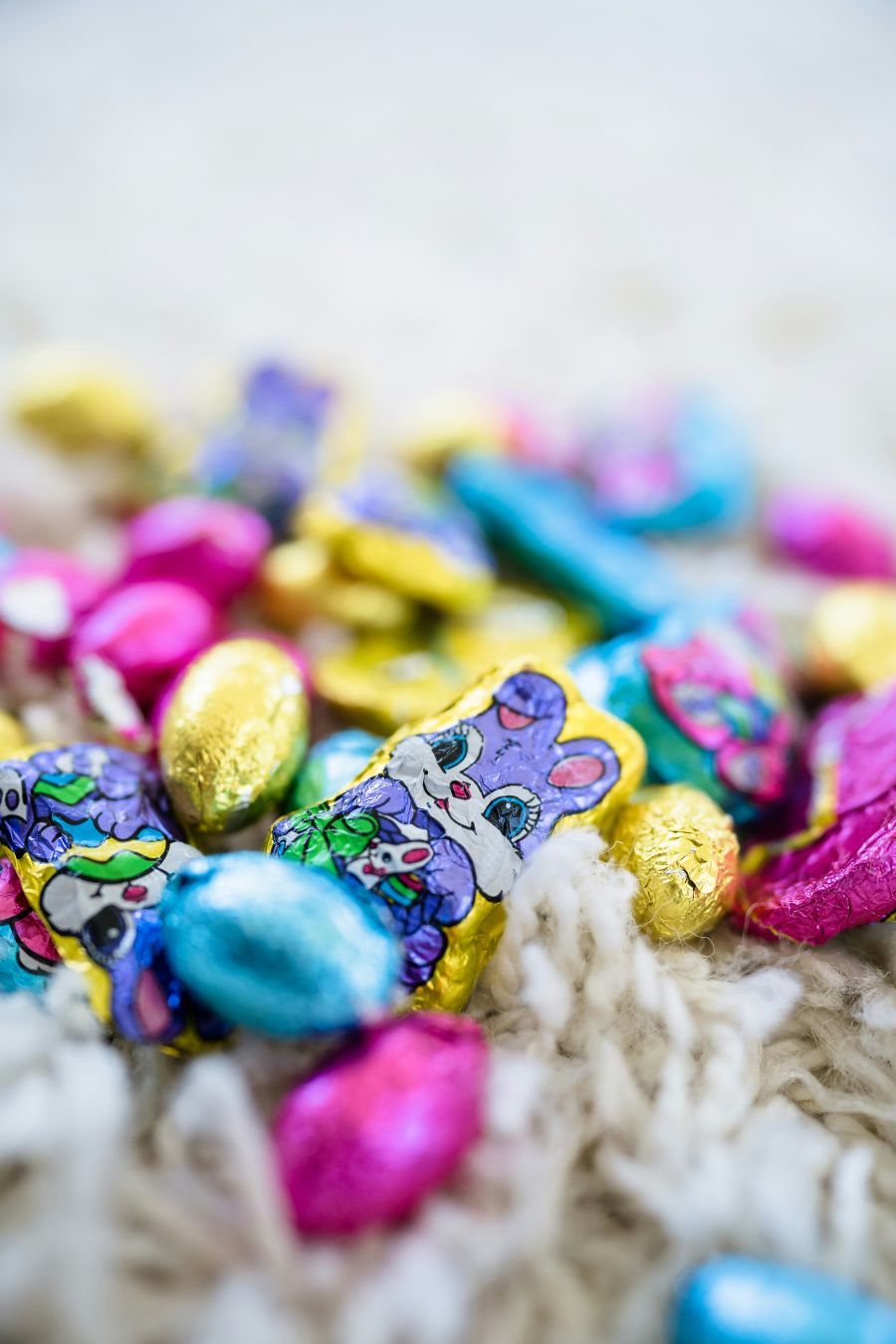 <who>Photo credit: Brian Wegman on Unsplash</who>Foil won't stop a dog hungry for chocolate.