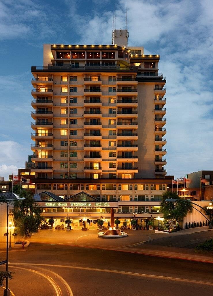 <who>Photo credit: Tripadvisor</who>Another of the prizes is a stay at the Chateau Victoria Hotel, catamaran tour and visit to Butchart Gardens.
