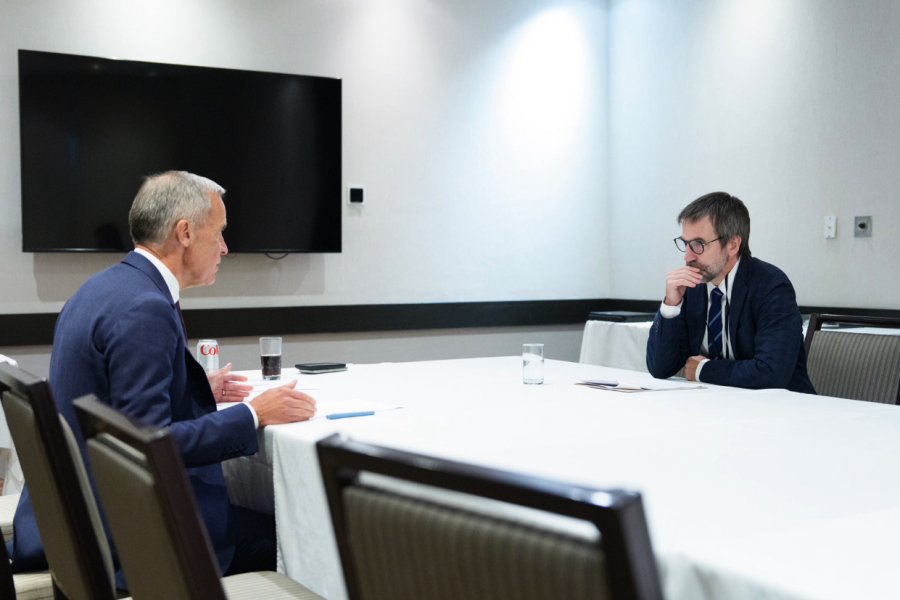 <who> Photo credit: Steven Guilbeault/X </who> Mark Carney (left) speaks with Minister of Canadian Identity and Culture Steven Guilbeault.