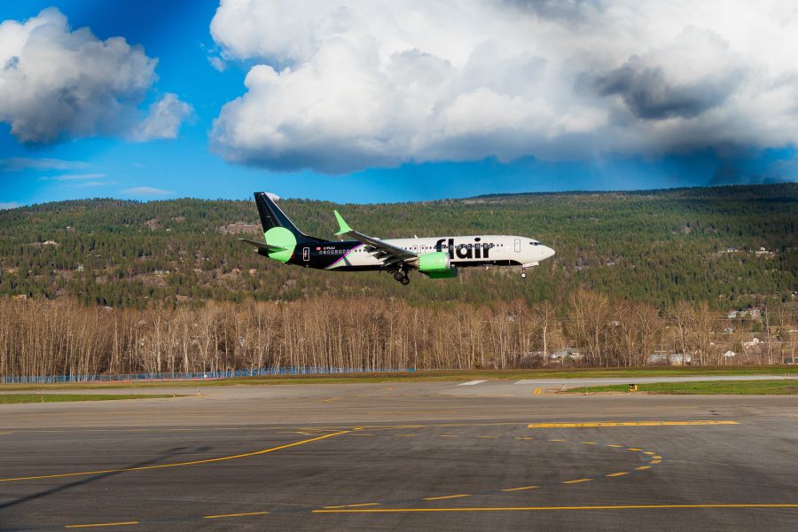 <who>Photo Credit: Contributed by Kelowna International Airport