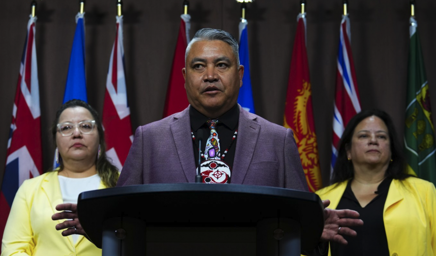 <who> Photo credit: Canadian Press