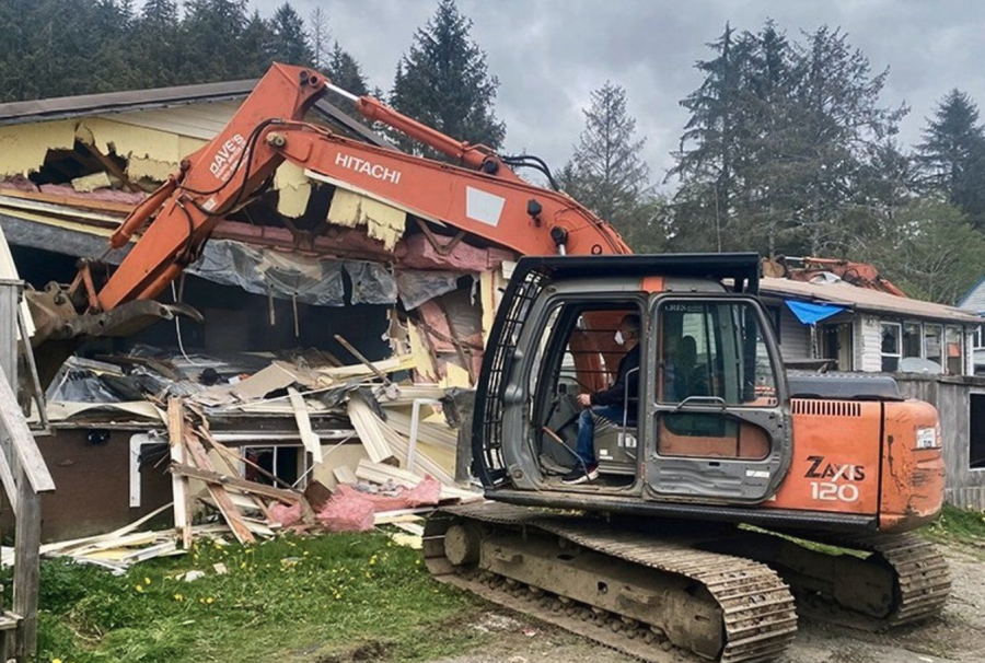 <who> Photo credit: LJI/Crystal J T Kennedy </who> In April 2025, following the death of Luke Pearson in Skidegate, a house associated with the accused was allegedly demolished.
