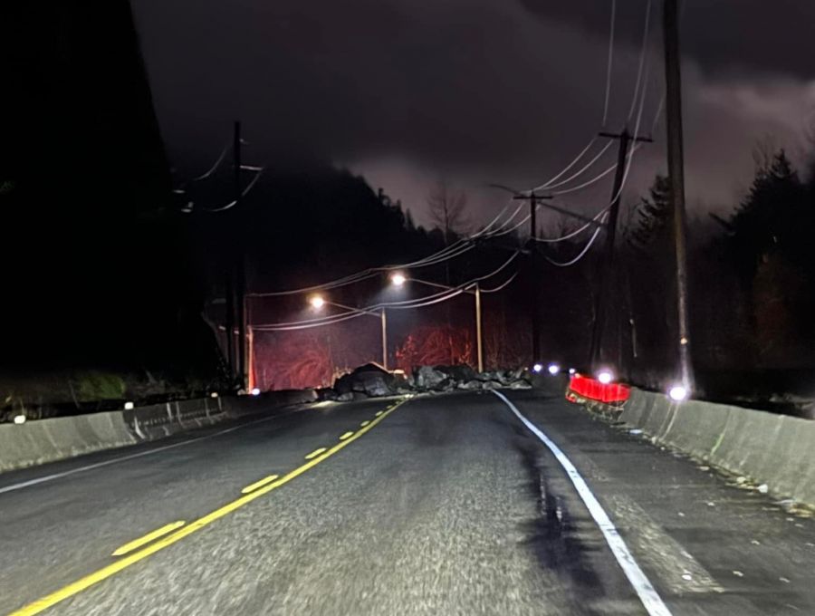 <who>Photo Credit: Trevor Vince Robinson/Coquihalla Road Reports