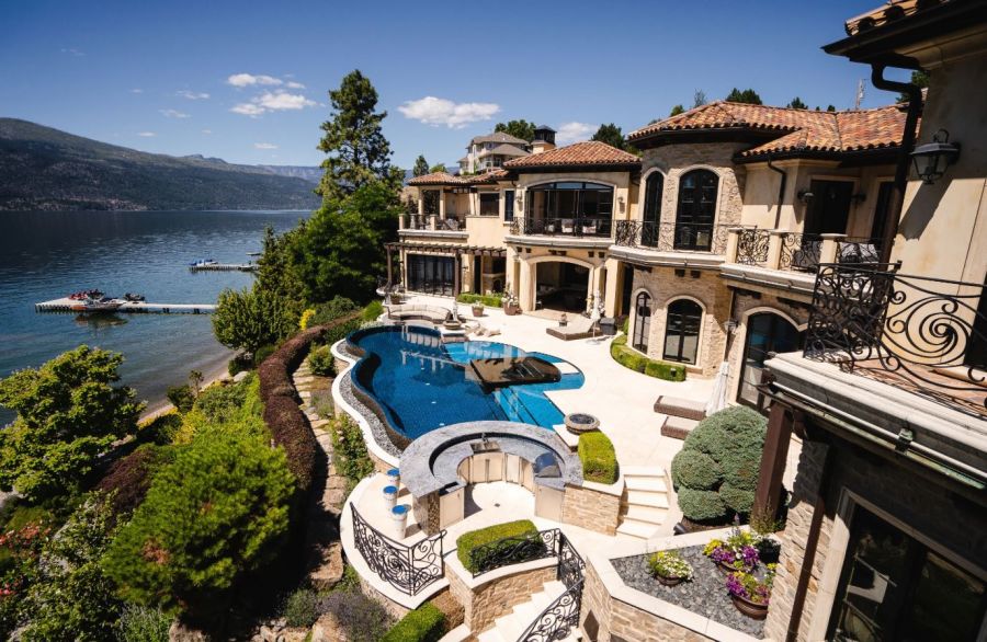 <who>Photo Credit: Chamberlain Property Group</who>12990 Pixton Rd.