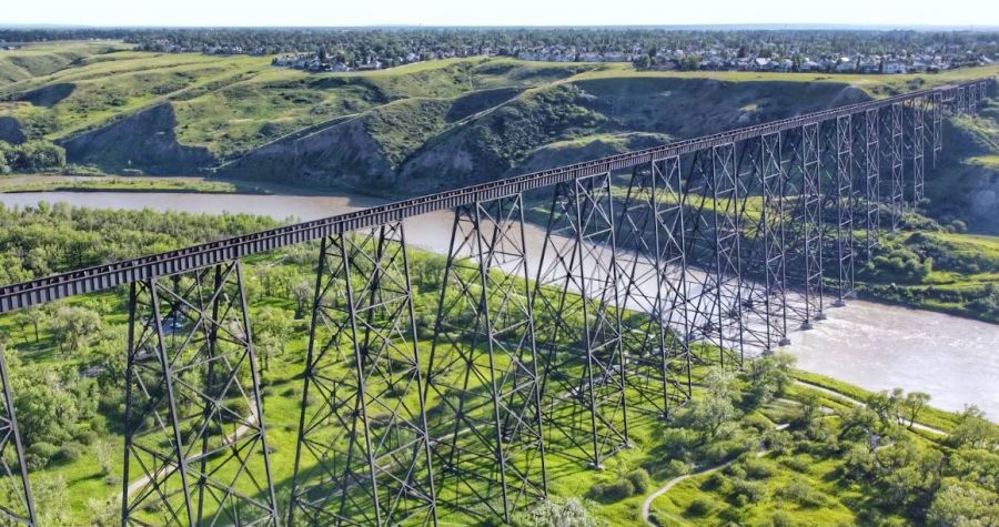 <who>Photo Credit: Mathieu Bellerive</who>The High Level Bridge, also known as the Lethbridge Viaduct, over the Old Man River.