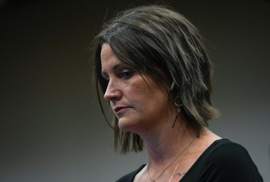 <who>Photo Credit: Canadian Press</who>Grace Lore