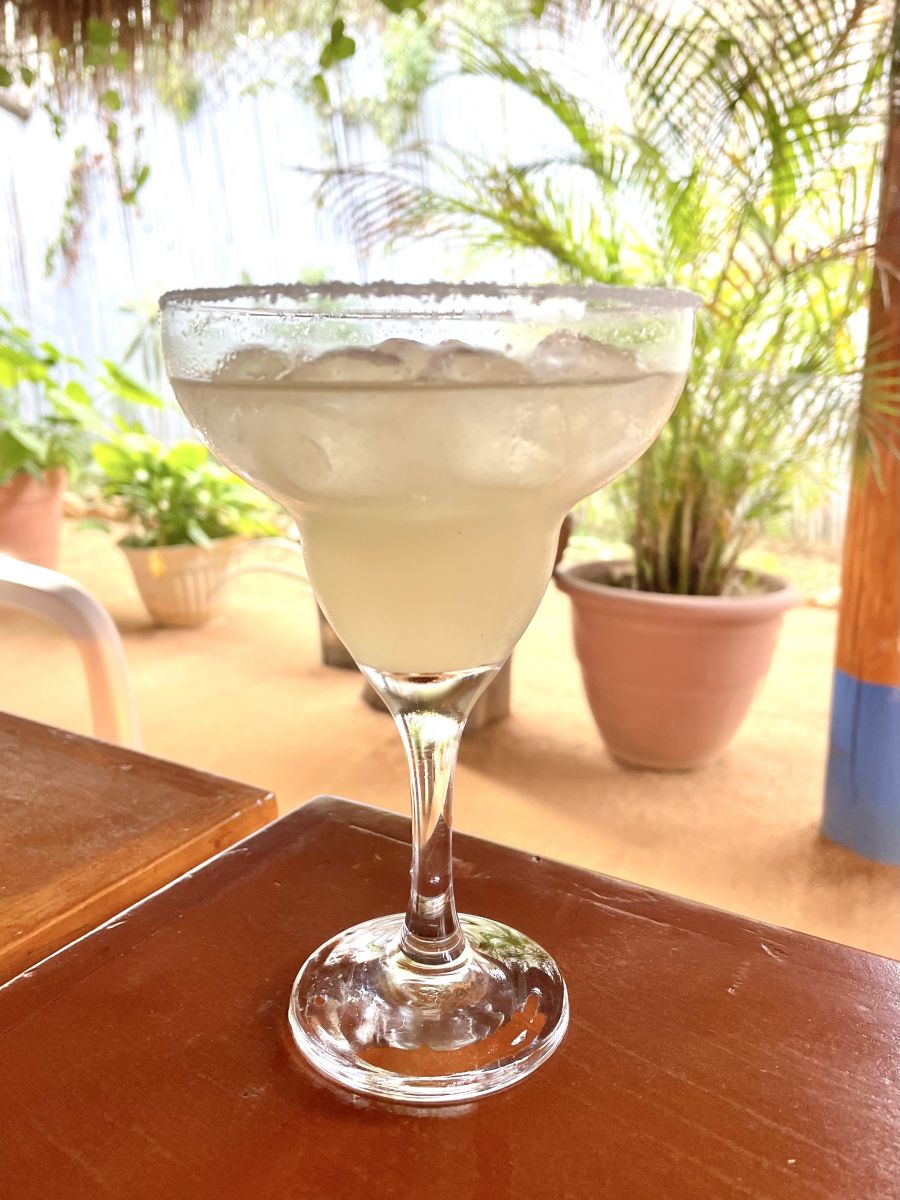 </who>The cocktail at Mariscos La Carreta restaurant in San Jose del Cabo comes in a traditional margarita glass, which is shaped like an upturned sombrero.
