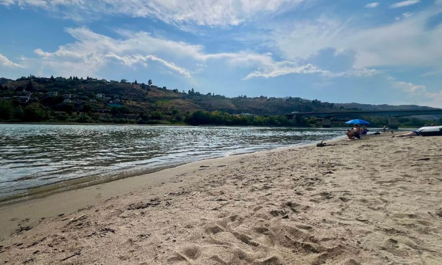 <who>Photo Credit: Marco M./Google Photos</who>The shore of the Thompson River near Overlander Park.