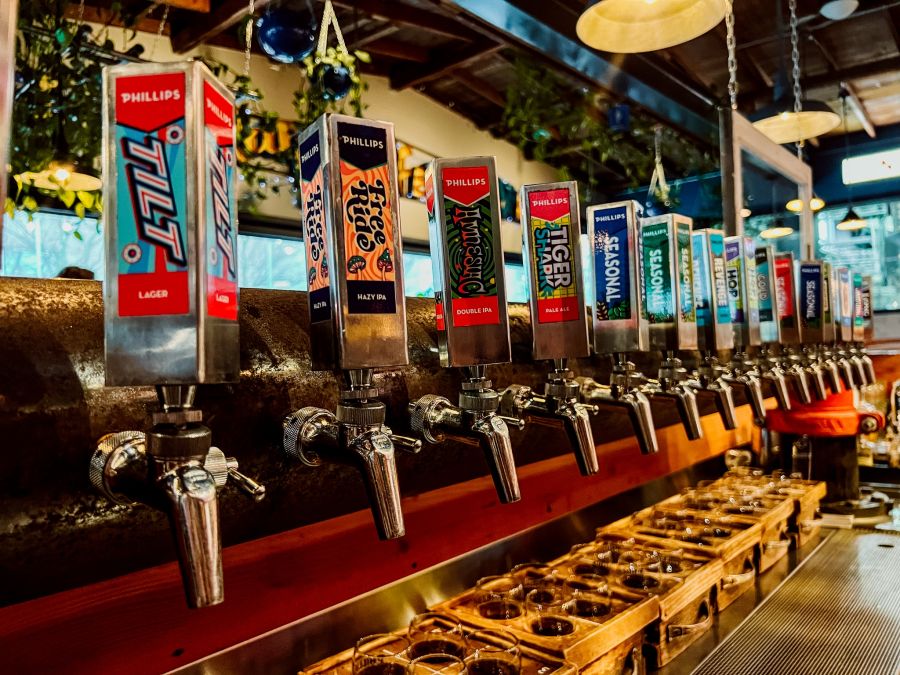 <who>Photo Credit: Phillips Brewing & Malting Co./Facebook