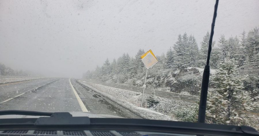 <who>Photo Credit: Stefanie O'Neill/Coquihalla Road Reports Facebook group