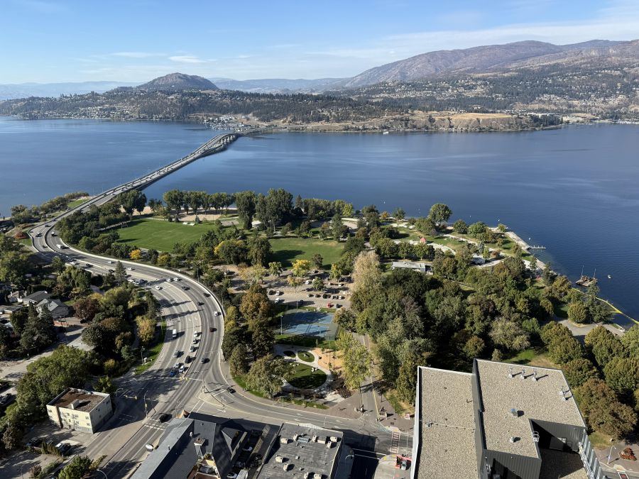 </who>The view from the 42nd floor balcony that takes in the Bennett Bridge, above, and the yacht club, below.