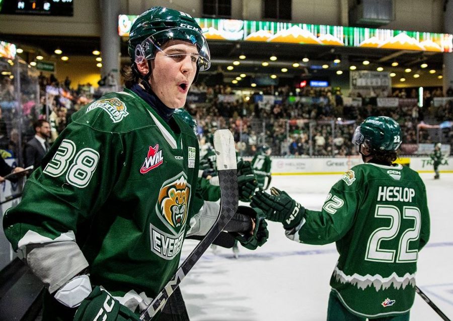 <who>Photo Credit: WHL/X</who>Everett Silvertips