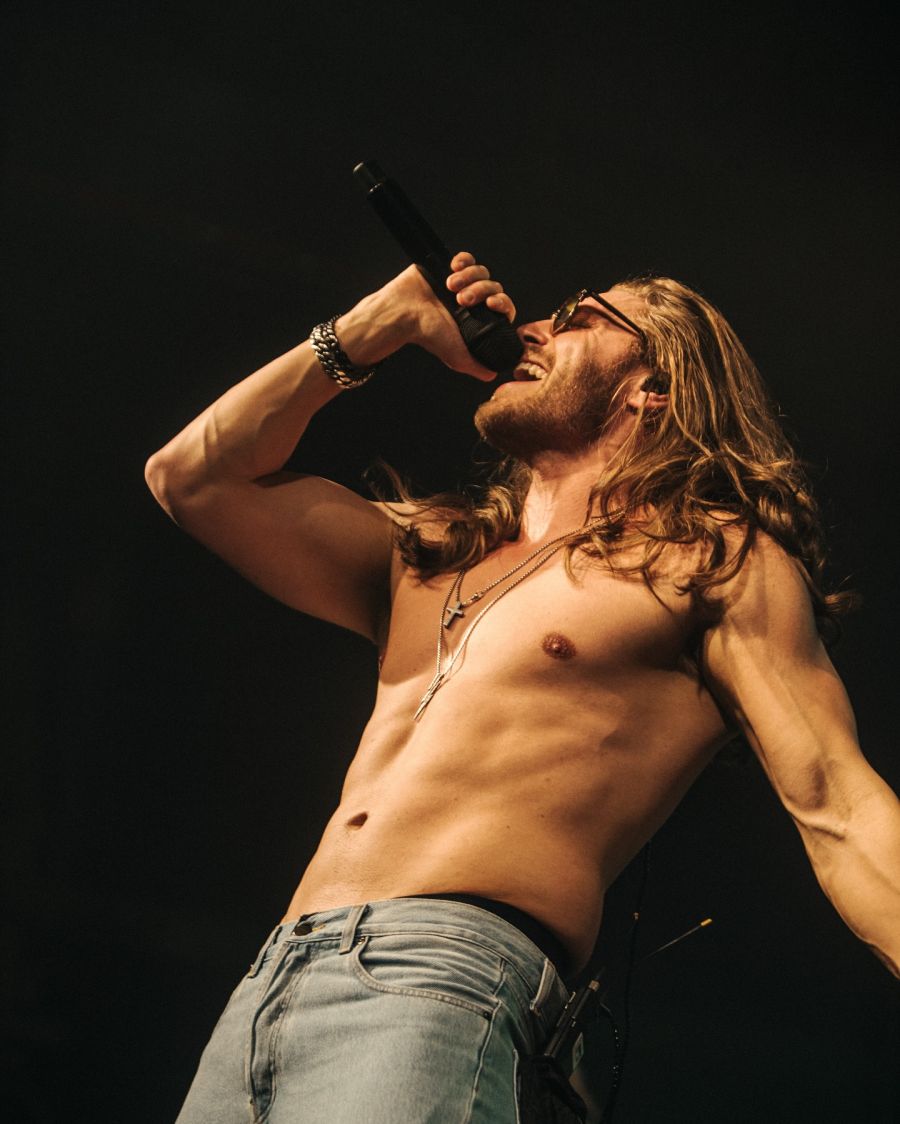 <who>Photo Credit: Warren Zeiders/Facebook