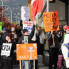 BC ostrich farm supporters rally in Kelowna, call for CFIA and RCMP to be investigated