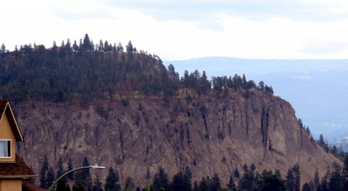 Kelowna weather: Potential storms, high of 23ºC, strong gusts