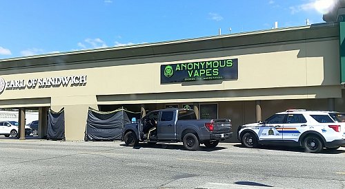 Death outside Capri Centre not believed to be heat-related: Kelowna RCMP
