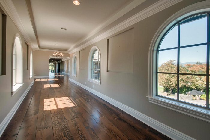 <who>Photo Credit: Remax
