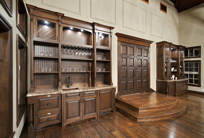 <who>Photo Credit: Remax